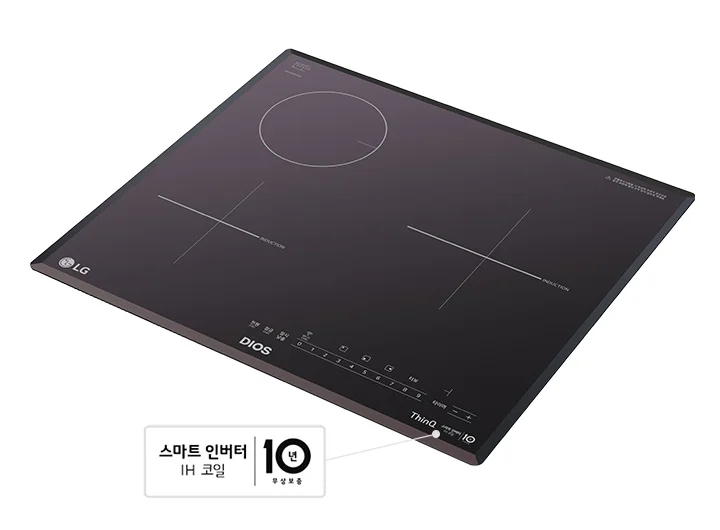 검은색 인덕션 쿡탑이 있으며, 표면에 두 개의 원형 조리 구역이 표시되어 있습니다. DIOS와 ThinQ 로고가 보이며, 스마트 인버터 IH 코일 10년 무상보증이라는 문구가 포함된 작은 박스가 있습니다.